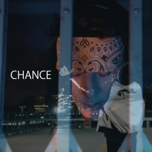 收听城田純的CHANCE歌词歌曲