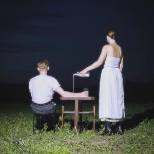 收聽Lunya的Place like this歌詞歌曲