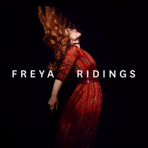 收聽Freya Ridings的Blackout歌詞歌曲