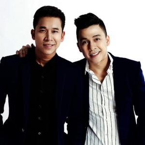 ดาวน์โหลดและฟังเพลง Ánh Sáng Đời Tôi พร้อมเนื้อเพลงจาก Lê Hoàng (The Men)