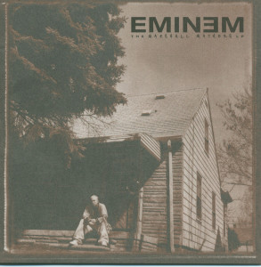 ดาวน์โหลดและฟังเพลง I'm Back พร้อมเนื้อเพลงจาก Eminem