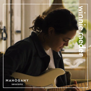 Album Don't You Dare / Now I Understand (Mahogany Sessions) from Winnie Raeder