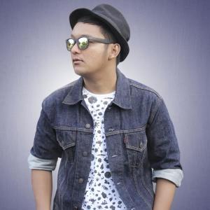 Dengarkan lagu Kukan Pergi nyanyian Didit Luvo dengan lirik
