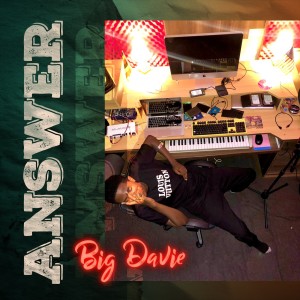 ดาวน์โหลดและฟังเพลง Ebolowoozo พร้อมเนื้อเพลงจาก Big Davie