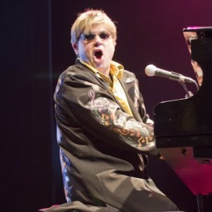 收聽Rogerio Martins的Can You Feel the Love Tonight歌詞歌曲