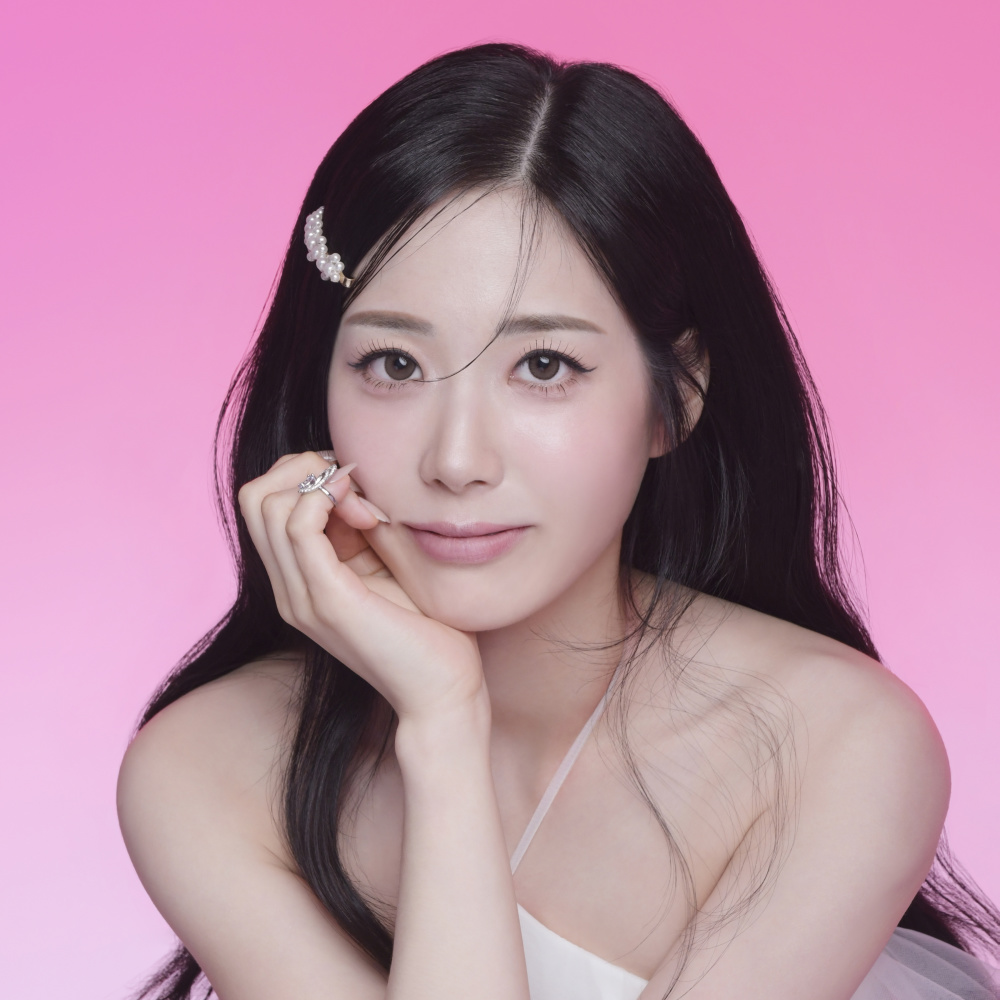 YOON SEO RYEONG