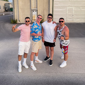 Listen to Clio Piči 200 song with lyrics from Zvita Feltna