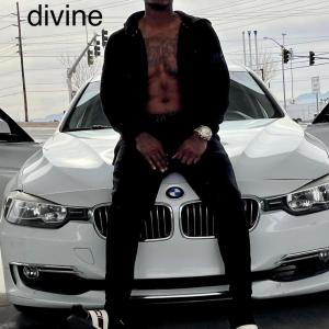 收聽Divine J的HomeRun (Explicit)歌詞歌曲