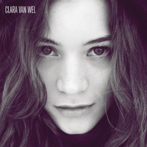 ดาวน์โหลดและฟังเพลง Who Am I To Say พร้อมเนื้อเพลงจาก Clara van Wel