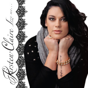 ดาวน์โหลดและฟังเพลง Love Me พร้อมเนื้อเพลงจาก Kirsten-Claire