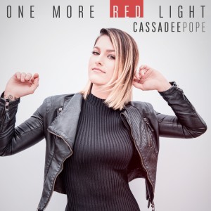 ดาวน์โหลดและฟังเพลง One More Red Light พร้อมเนื้อเพลงจาก Cassadee Pope