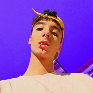 Listen to Ya Lalaa (Replay) song with lyrics from Childaizy
