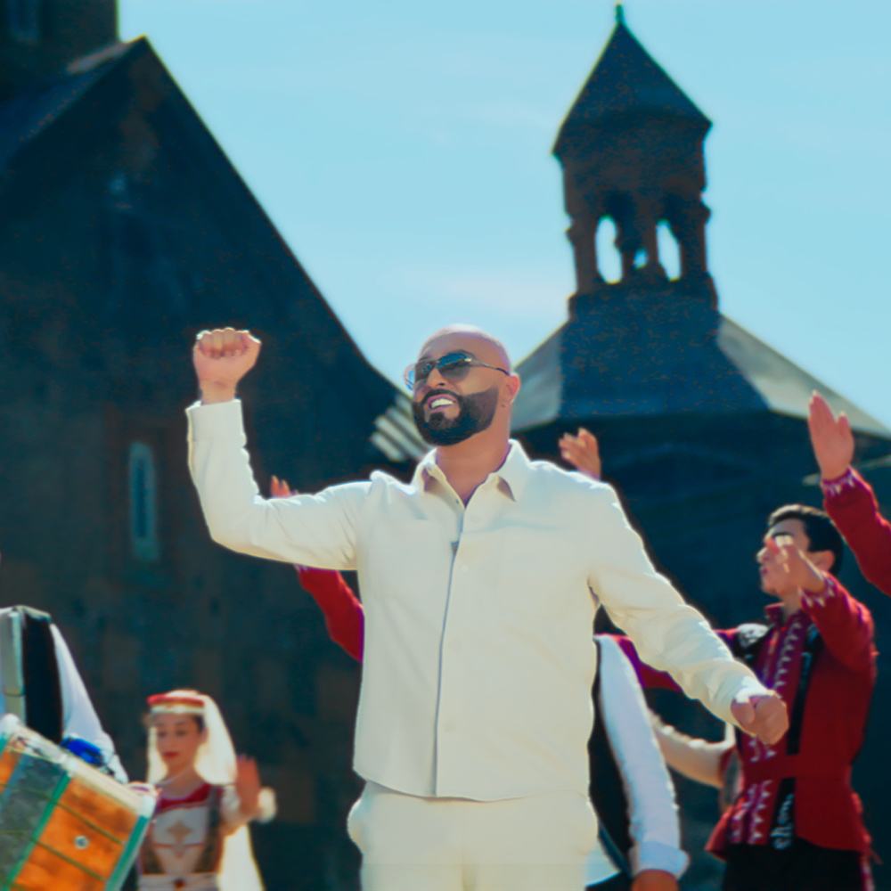 Hayastane Menq Enq