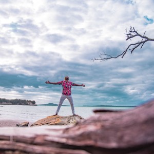 default playlist img