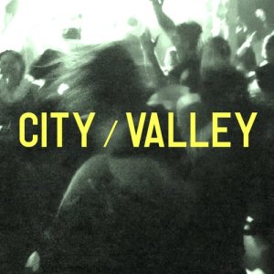 ดาวน์โหลดและฟังเพลง Stop Digging พร้อมเนื้อเพลงจาก Skating Polly