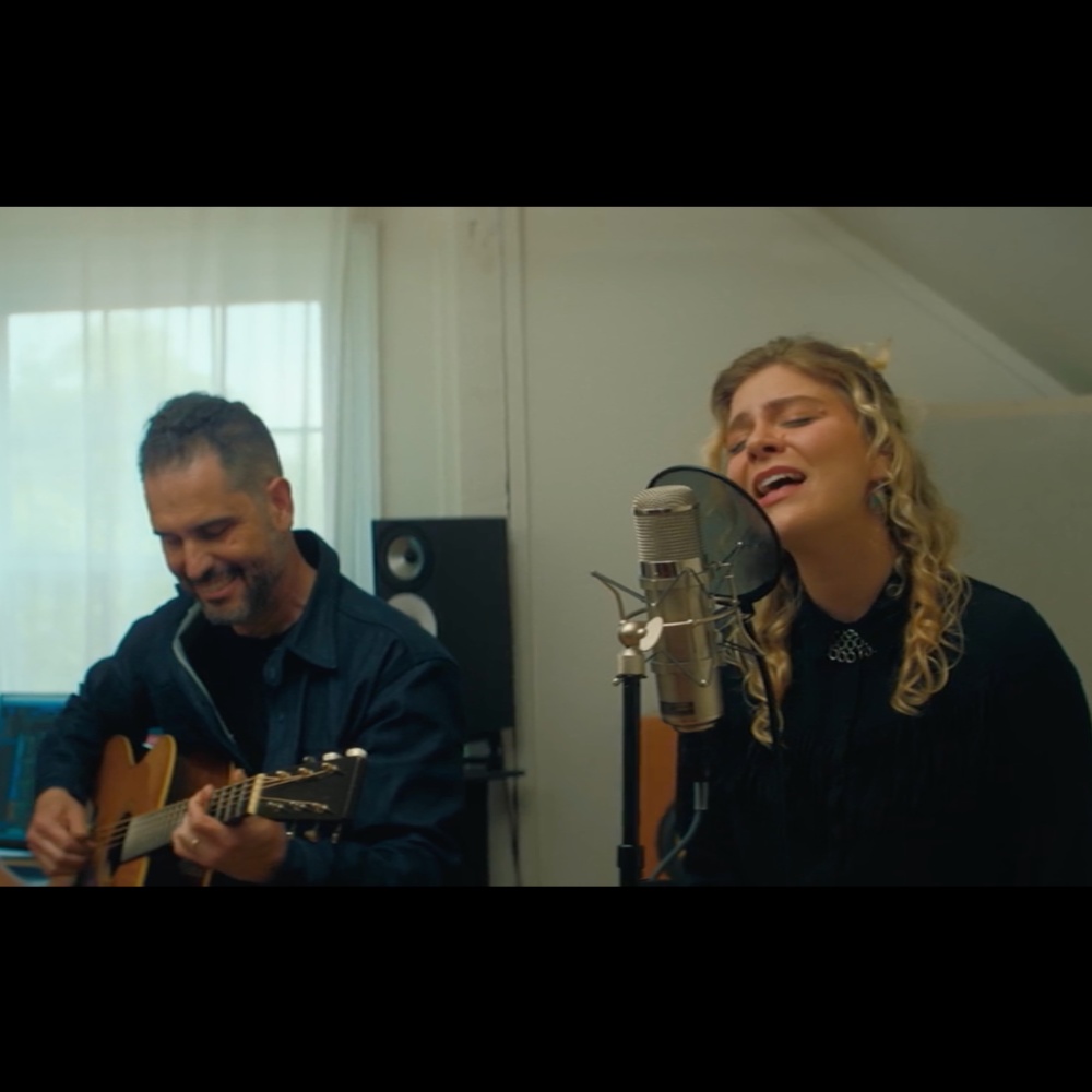 Wayside (acoustic)