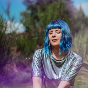 Listen to Dumb song with lyrics from Fran Minney