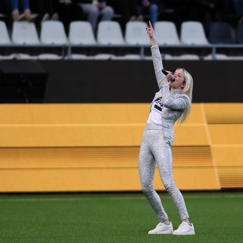 Från Hisingen till framtiden (Arena version)