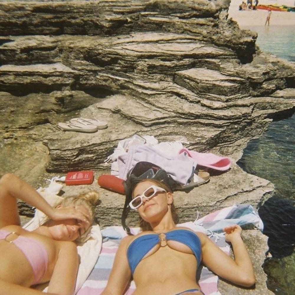 Santorini (feat. Kajon) (Explicit)