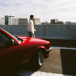 收聽Oussama的Si t'étais là歌詞歌曲