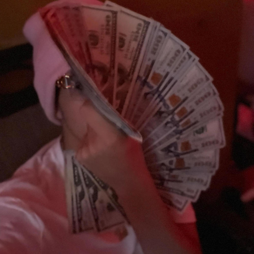 want it (feat. straightupbeats) (Explicit)