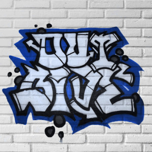 Dengarkan Outside (Explicit) lagu dari Spidy dengan lirik