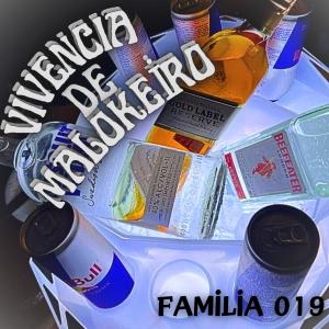 收聽Mc S3的VIVENCIA DE MALOKEIRO (feat. FAMILIA 019, MC NEGO TODDY, MC GBL, CRISTIAN MC, MC CHARLES, PELÉ MC & MC CROCO)歌詞歌曲