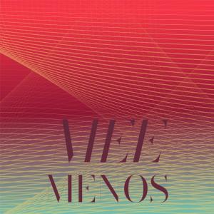 收听Chrisn Stro的Hundred Hueso歌词歌曲