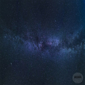 收聽1012的Night Sky歌詞歌曲