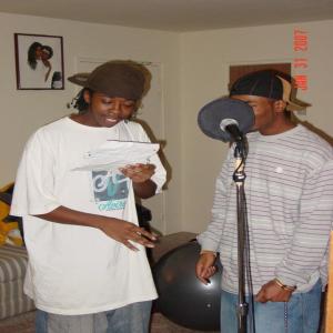 ดาวน์โหลดและฟังเพลง gang gang (Explicit) พร้อมเนื้อเพลงจาก _xtracheese