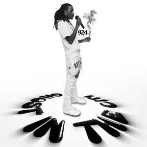Listen to I'm Having (Explicit) song with lyrics from Ky 924
