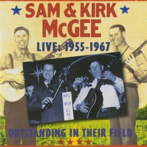 收聽Sam and Kirk McGee的Shut the Door They're Comin' Through the Window (Live)歌詞歌曲