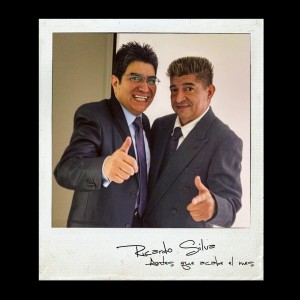 收聽Ricardo Silva的Antes Que Acabe el Mes歌詞歌曲