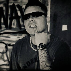 Listen to Lucros e Negócios (Explicit) song with lyrics from Lages