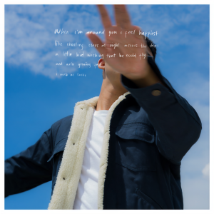 Dengarkan lagu happiest nyanyian Yahya dengan lirik