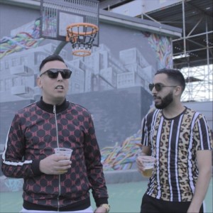 收聽Amon的Rolli歌詞歌曲