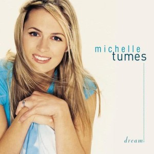ดาวน์โหลดและฟังเพลง There Goes My Heart (Dream Album Version) พร้อมเนื้อเพลงจาก Michelle Tumes