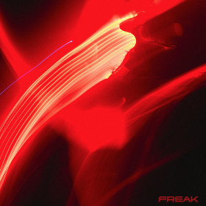 Dengarkan lagu Freak nyanyian Mikano dengan lirik