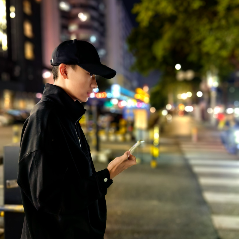 吕劲啸LifeJustX