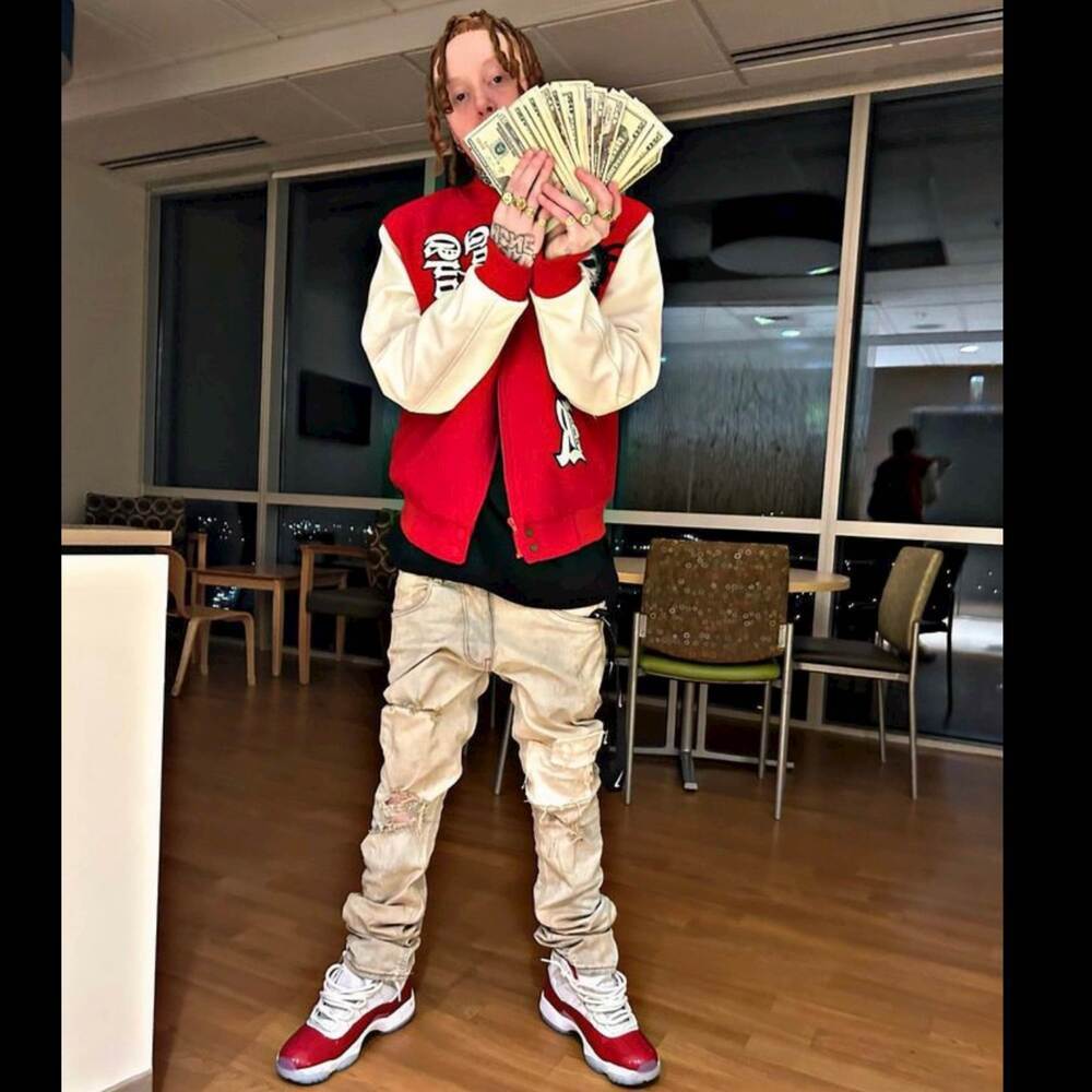 Holk Hogan (Explicit)