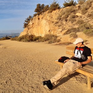 收聽Matías Bravo的Dime donde (Explicit)歌詞歌曲