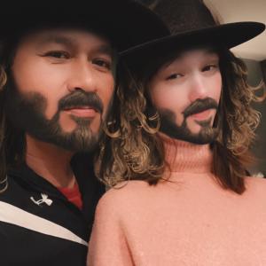 ดาวน์โหลดและฟังเพลง El aguafiestas พร้อมเนื้อเพลงจาก Pedro Borja