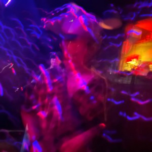 Listen to Square1 song with lyrics from 14？