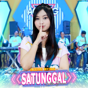 Listen to Satunggal song with lyrics from Cantika Davinca