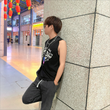 张益翔