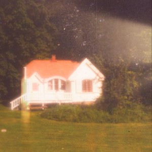 收聽Pede Claudo的Birdhouse (Explicit)歌詞歌曲