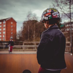 ดาวน์โหลดและฟังเพลง Hey Wake Up พร้อมเนื้อเพลงจาก The Needs