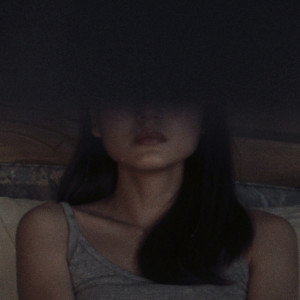收聽Stoondio的ปิดตา (Blind)歌詞歌曲