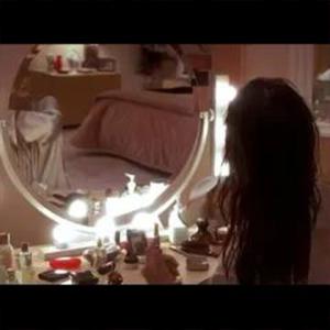 nick6383的專輯Hollywood Fashion Show (feat. 1stress) (Explicit)