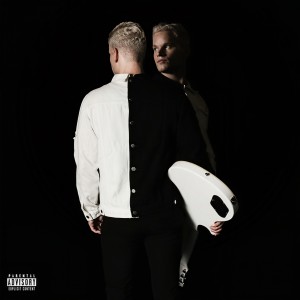 收聽Alex Alexander的Love Taker歌詞歌曲